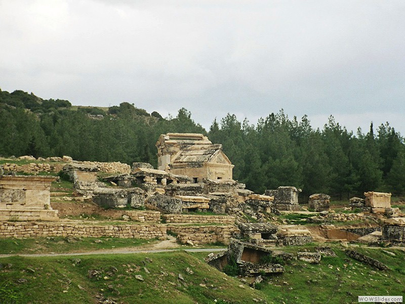 Hierapolis, viele Gräber