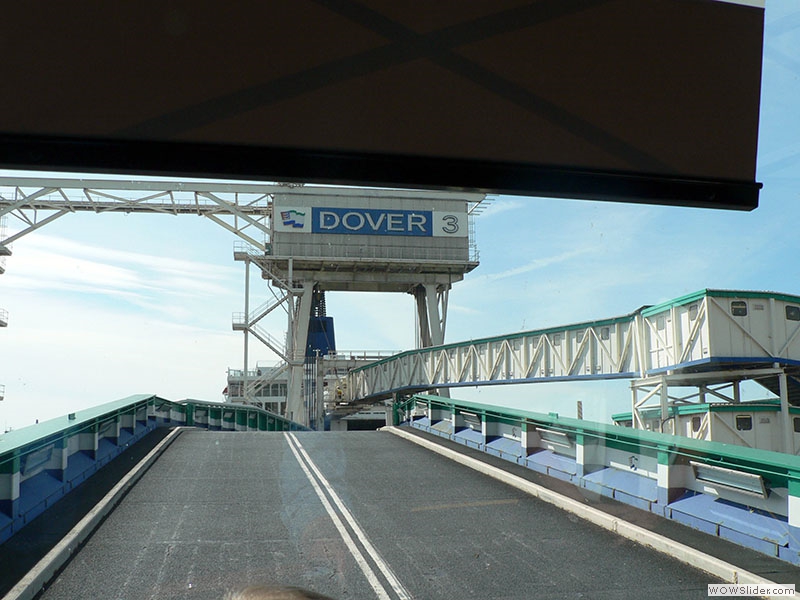 Wir sind wieder am Fährhafen in Dover