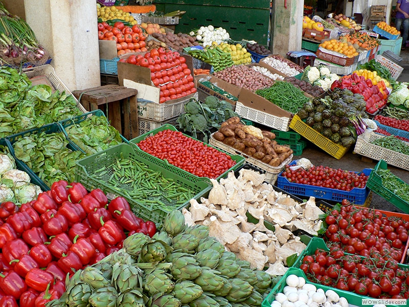 Auf dem Gemüsemarkt in der alten Medina