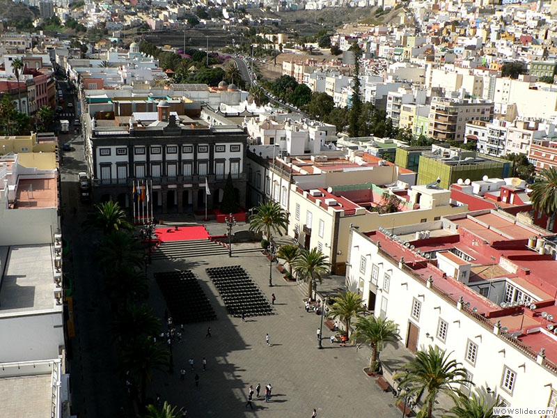 Blick auf die Plaza de Santa Ana
