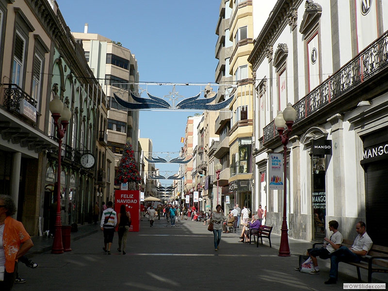 Eine der vielen Einkaufsstraßen in der Altstadt