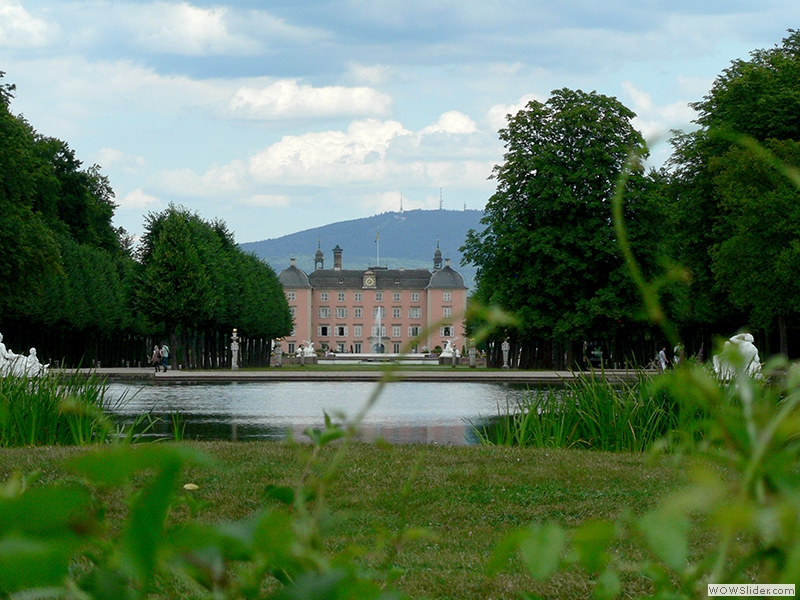Schwetzingen: Blick auf das Schwetzinger Schloss