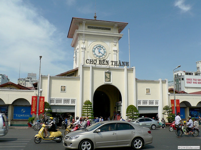 Haupteingang zum Ben Thanh Markt