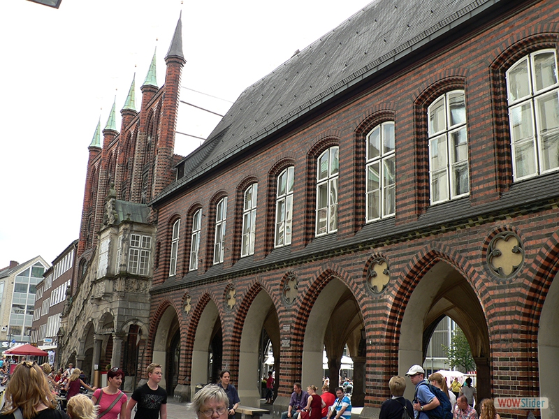Am Lübecker Rathaus