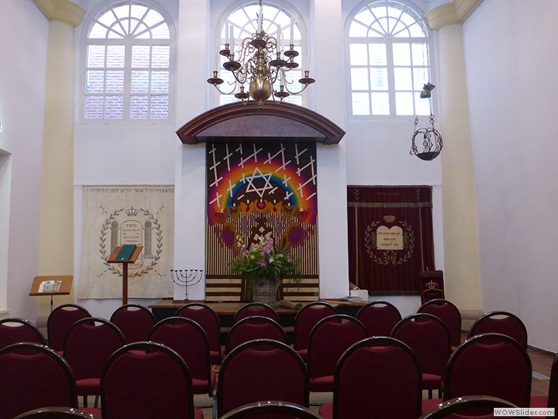 In der Synagoge