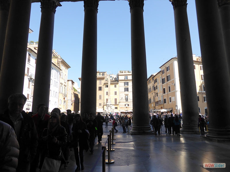 Unterwegs in der Altstadt - Das Pantheon