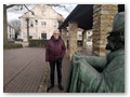 Bad Laer - auf dem historischen Pfad
Punkt 6: Skulptur vom Laerer Leinenhändler und Gerd
 