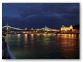 Abendstimmung an Bord der MS Viva Tiara
Blick Richtung Kettenbrücke