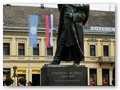Spaziergang durch Novi Sad
Das Denkmal für Svetozar Miletic auf dem Platz der Freiheit
